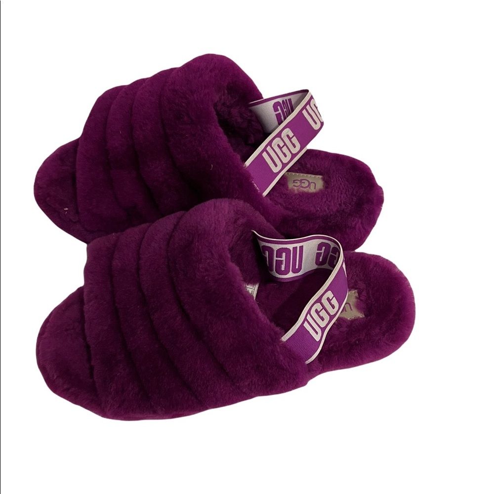 Fuzzy UGG bedroom slippers